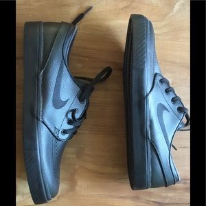 Nike SB Zoom Stefan Janoski Black Leather, NWOT